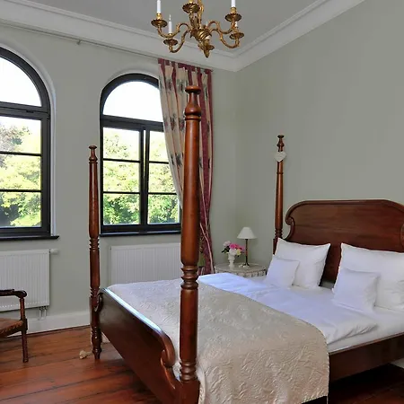 Hotel Schlosshotel Marihn 3*